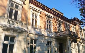 Linat Orchim Dom Gościnny